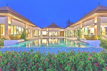 Ataman Luxury Villas