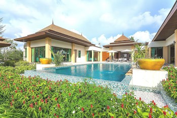Ataman Luxury Villas