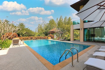 Ataman Luxury Villas