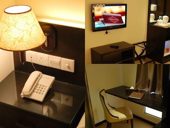 E-Red Hotel Cosmo