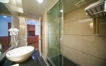Cheng Pao Hotel