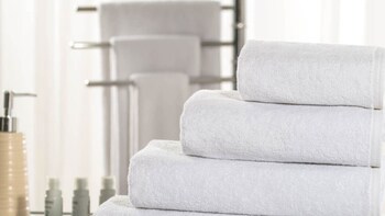 Refresh Boutique Apartments