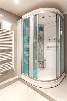 Diamond Suites
