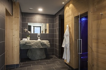 Hotel National Resort & Spa