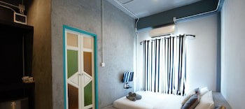 De Sea Almond Hotel Chumphon
