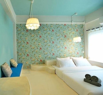 De Sea Almond Hotel Chumphon