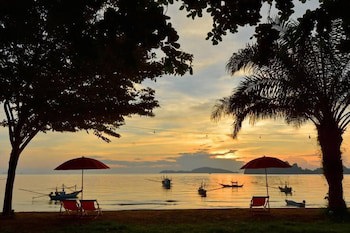 De Sea Almond Hotel Chumphon