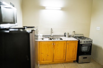 Connie's Comfort Suites