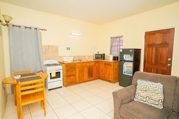 Connie's Comfort Suites
