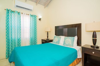 Connie's Comfort Suites