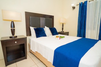 Connie's Comfort Suites