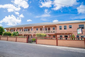 Connie's Comfort Suites