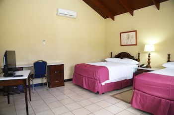 Cortsland Hotel