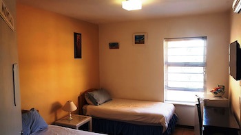 Amakaya Backpackers Travelers Accommodation