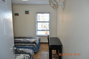 Amakaya Backpackers Travelers Accommodation