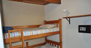 Amakaya Backpackers Travelers Accommodation