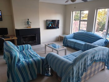Amakaya Backpackers Travelers Accommodation