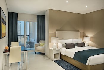 Damac Maison Cour Jardin