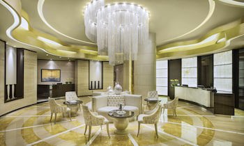 Damac Maison Cour Jardin