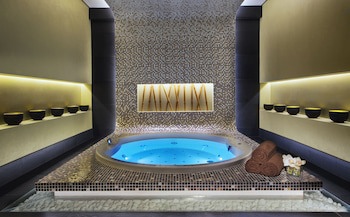Damac Maison Cour Jardin