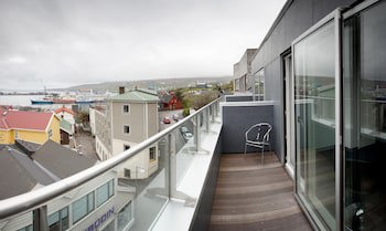 62N Hotel
