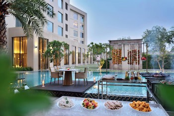 Courtyard By Marriott Agra
