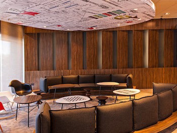 Ibis Pilar
