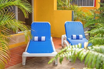 Bahia Apartments & Diving
