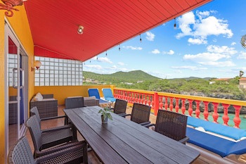 Bahia Apartments & Diving