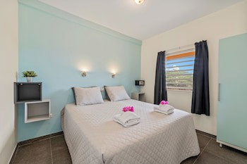 Bahia Apartments & Diving
