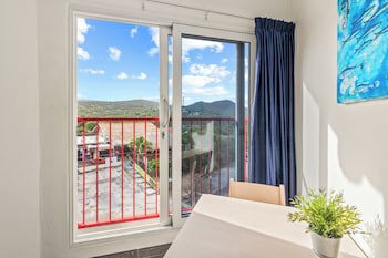 Bahia Apartments & Diving