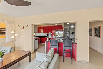 Bahia Apartments & Diving