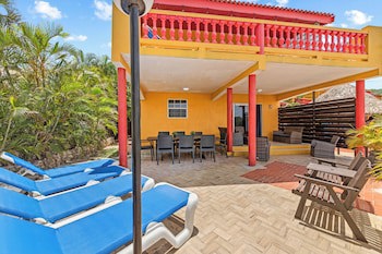 Bahia Apartments & Diving