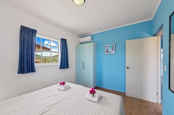 Bahia Apartments & Diving