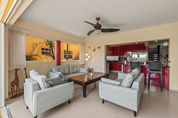 Bahia Apartments & Diving