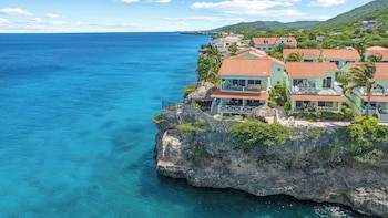 Lagoon Ocean Resort