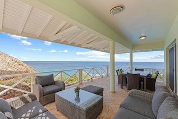 Lagoon Ocean Resort