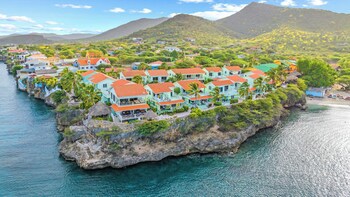 Lagoon Ocean Resort