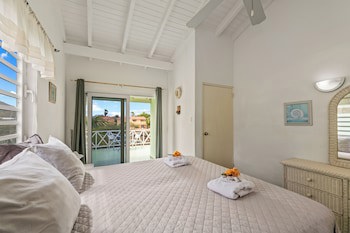 Lagoon Ocean Resort