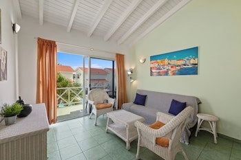 Lagoon Ocean Resort