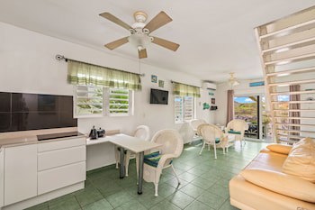 Lagoon Ocean Resort