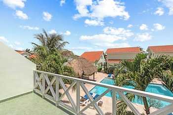 Lagoon Ocean Resort