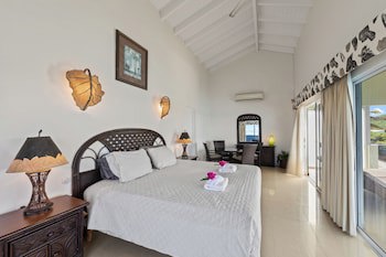 Lagoon Ocean Resort