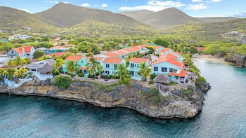 Lagoon Ocean Resort