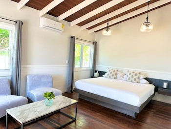Shaka Caye