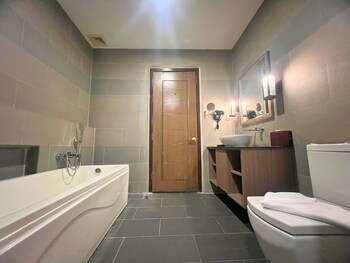 Anik Boutique Hotel & Spa Norodom Blvd