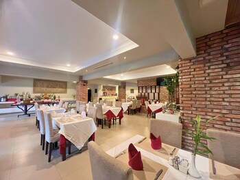 Anik Boutique Hotel & Spa Norodom Blvd