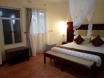 Chamba Valley Exotic Hotel