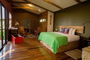 Chayote Lodge