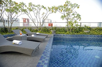 Crown Prince Hotel Surabaya